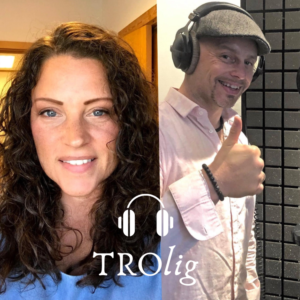 Joanna & Dan with logo